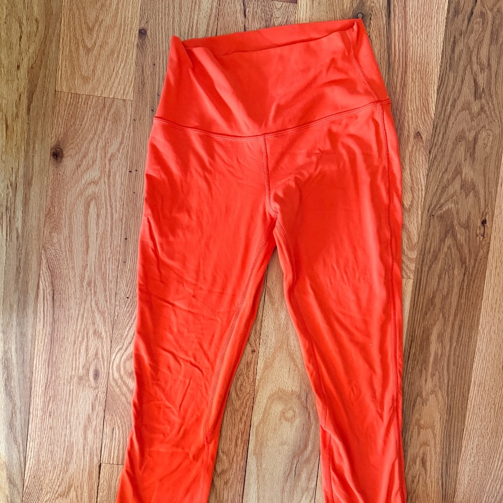Lululemon Align Crops